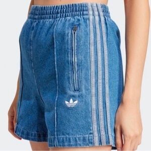 Adidas Women's Blue Athletic Shorts